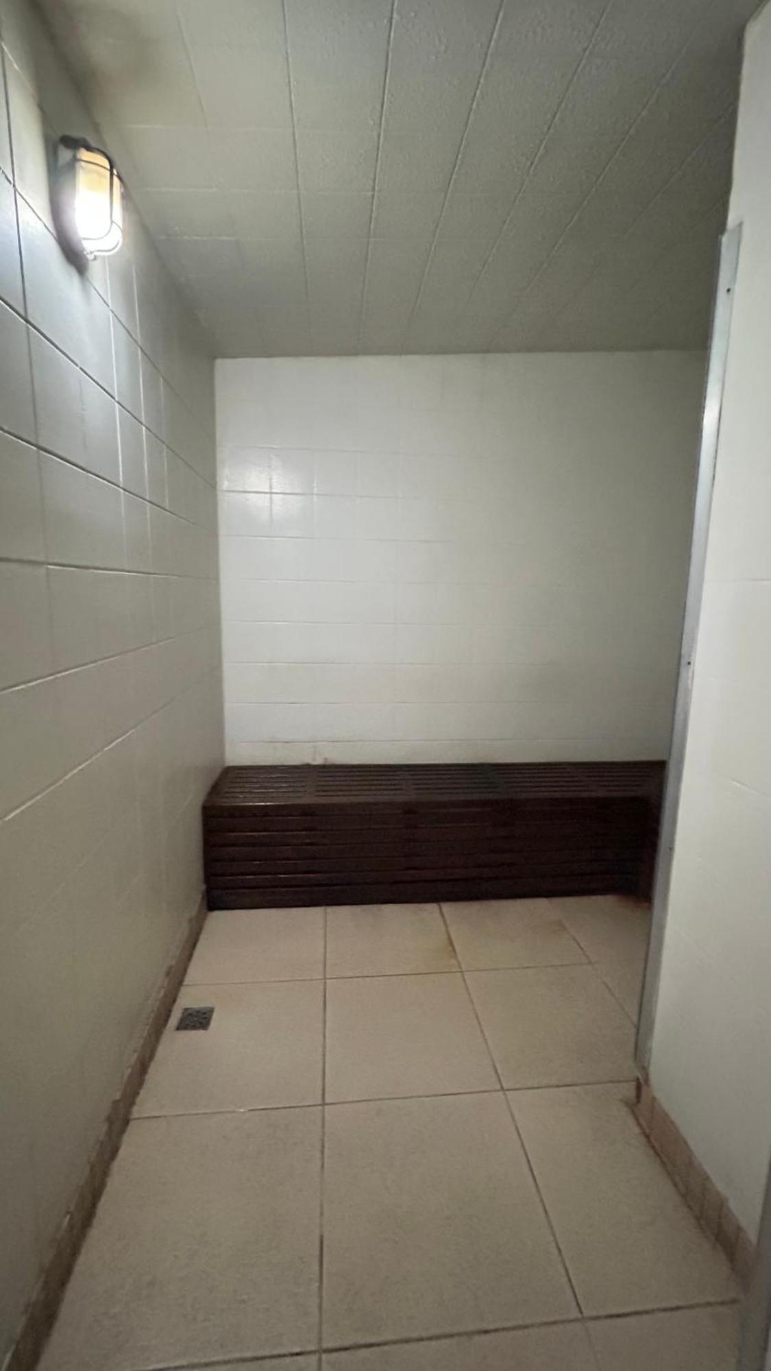 Hotel 1506 - Blue Tree Towers 4*